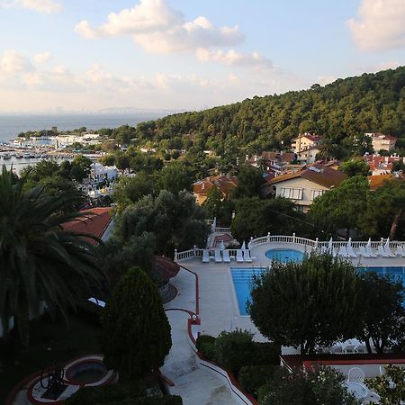 הייבליאדה Merit Halki Palace Hotel מראה חיצוני תמונה