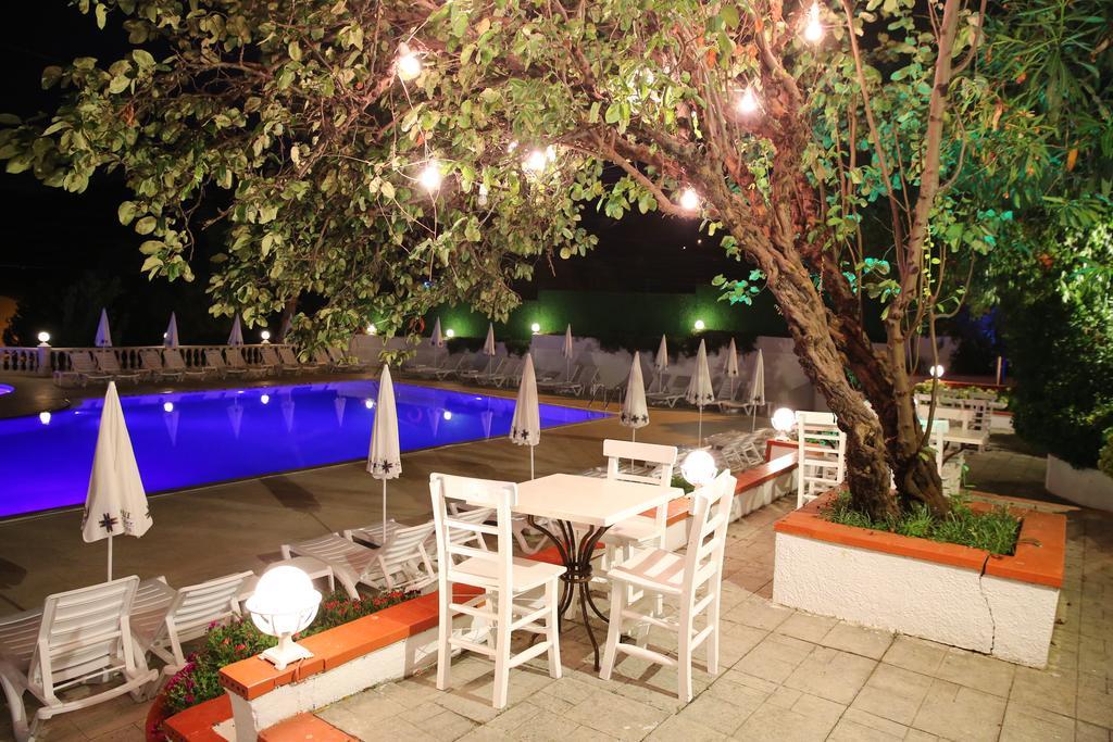 הייבליאדה Merit Halki Palace Hotel מראה חיצוני תמונה