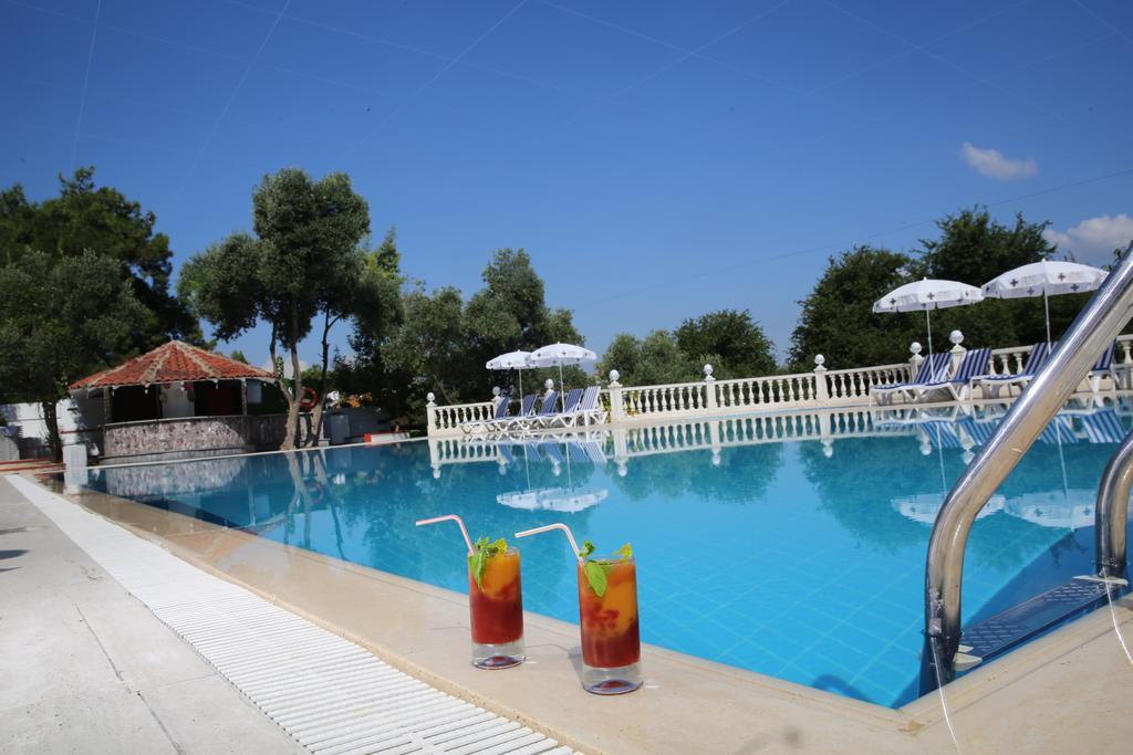 הייבליאדה Merit Halki Palace Hotel מראה חיצוני תמונה
