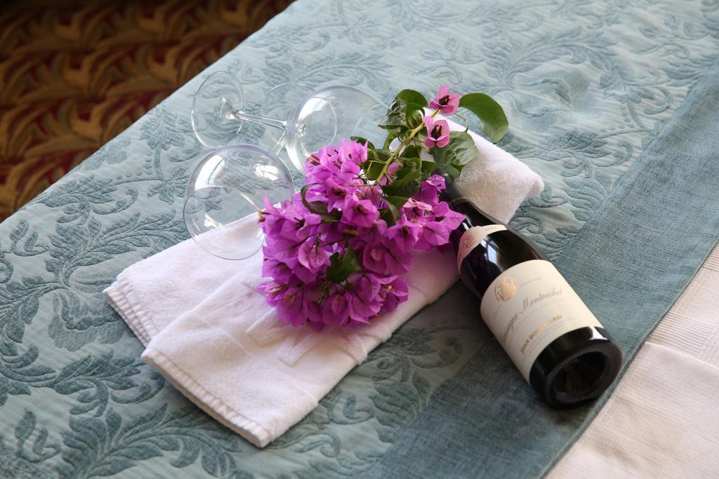 הייבליאדה Merit Halki Palace Hotel מראה חיצוני תמונה