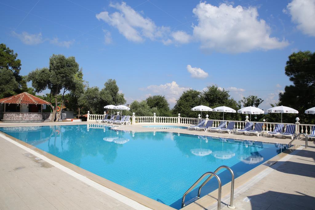 הייבליאדה Merit Halki Palace Hotel מראה חיצוני תמונה